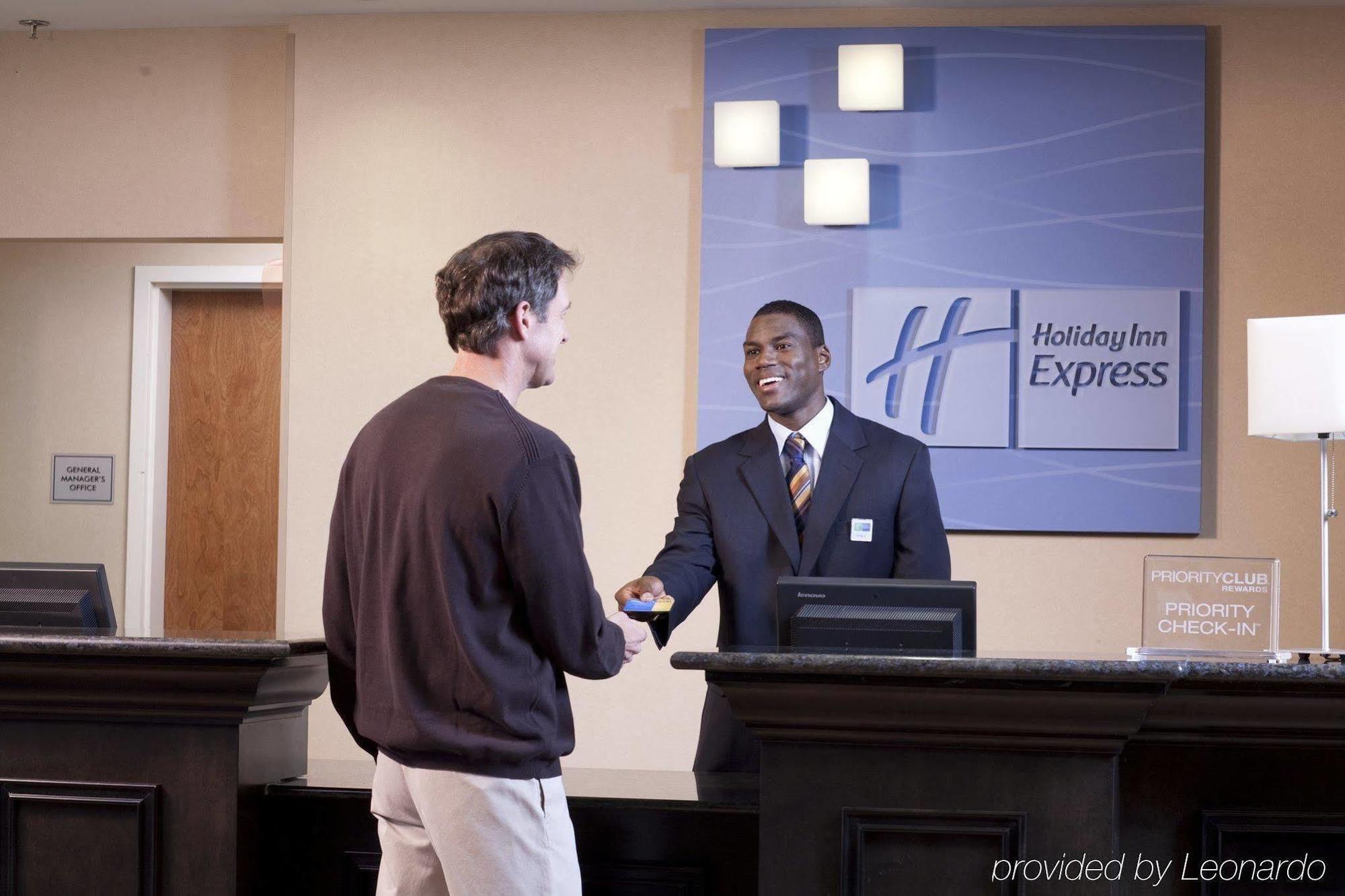 Holiday Inn Express - Charleston/Kanawha City By Ihg Interno foto